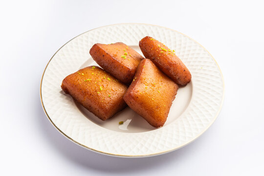 Chitrakoot, chitrakut is Bengali Indian sweet made from Paneer, flour, semolina, khoya, sugar