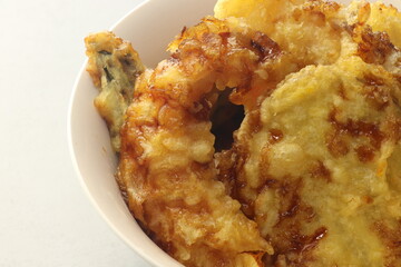 白皿 天丼 アップ