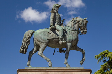 Fototapeta na wymiar Equestrian Statue of General Espartero in Logroño