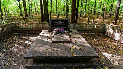 According to various sources, between 3,000 and 8,000 people died in the Krążel Forest by 1944....
