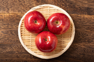 りんご　紅ロマン