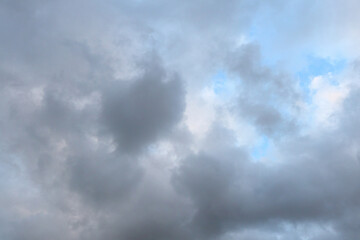 Obraz premium Grey Sky with Clouds - out of focus 