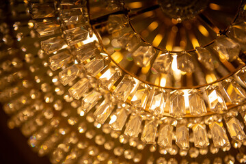 Scala glass chandelier clos up cristal Milan Italie 2