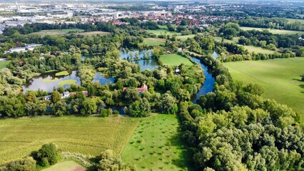 Dronenaufnahme - Natur, Gewässer, Felder in der Region Hannover - obrazy, fototapety, plakaty