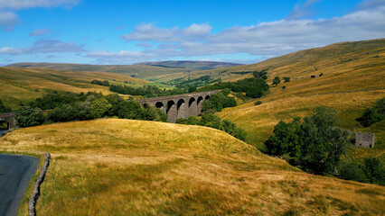 Fototapeta premium Beautiful viaduct in the Yorkshire Sales National Park - drone photography