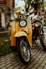 Moped zur Hochzeit