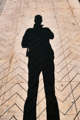 Sobra sobre suelo pavimentado