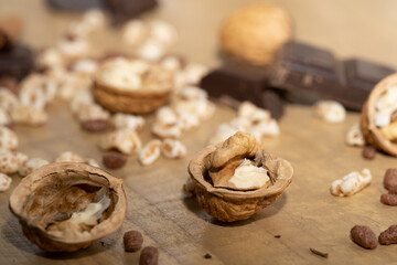 Fototapeta na wymiar chocolate and walnuts