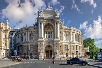 Fototapeta na wymiar Odessa theater of Opera and Ballet in Ukraine