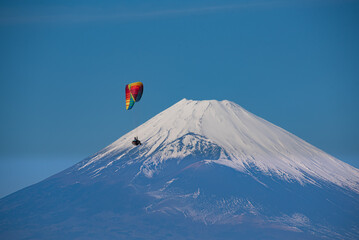 Paraglider by Mount Fuji
