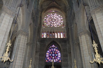 La cathedrale Notre Dame de Reims, de style gothique, intérieur de la cathedrale, ville de Reims, département de la Marne, France