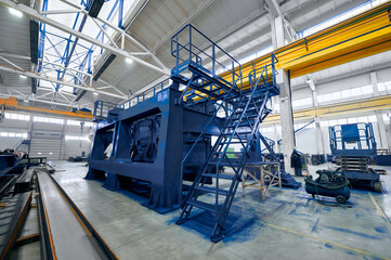 Workshop for large sized metal construction assembling