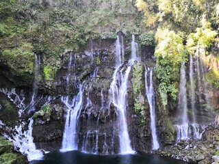 Multiples cascades