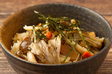 きのこの炊き込みご飯