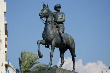 Fototapeta na wymiar Izmir Ataturk Monument in Republic Square, Izmir, Turkiye