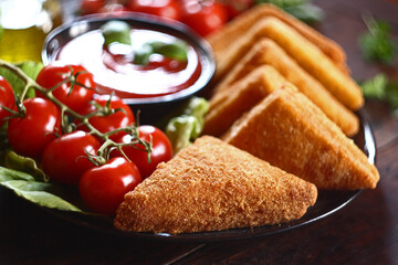 Italian grilled cheese sandwich - Mozzarella in carrozza
