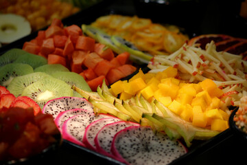 Tropische Früchte geschnitten