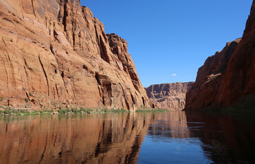 Fototapeta na wymiar Colorado River canyon - kayaking Horseshoe Bend on Colorado River, Page, Arizona