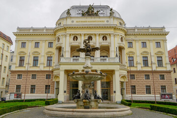 Obraz premium Bratislava, Slovakia - Aug 28, 2022:The Slovak National Theater is one of the leading Slovak cultural institutions. The theater was founded in 1920 shortly after the independence of Czechoslovakia. 