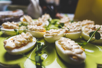 Jedzenie, przekąski, ciasta.  © voro