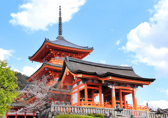 Naklejka premium Kiyomizu-dera Temple (Clean Water Temple). Spring time in Kyoto, Japan