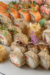 set sushi rolls with gignger