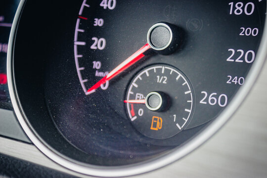 speedometer of a car with lack of gas