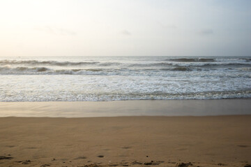 The bay of bengal looks very beautiful from the marina beach chennai - obrazy, fototapety, plakaty