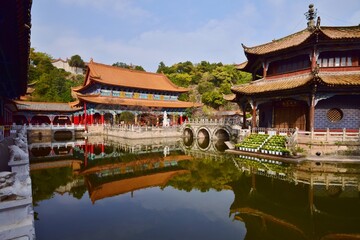 Fototapeta premium 中国 昆明 円通禅寺