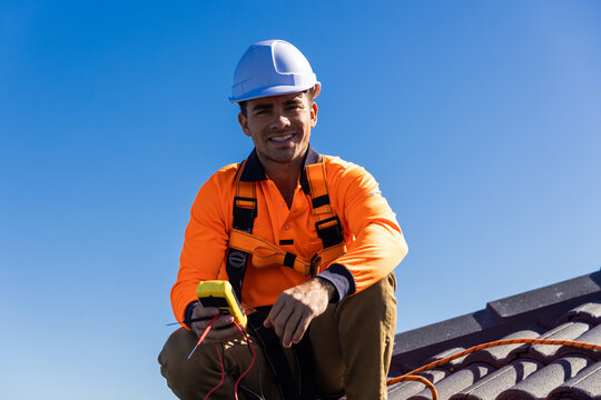 Solar Panel Technician With Power Meter