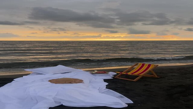 The bed by the sea