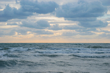 Fototapeta premium waves on the ocean beach