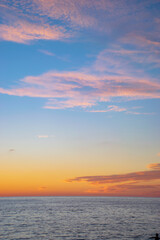 Naklejka na ściany i meble beautiful sunset over the ocean