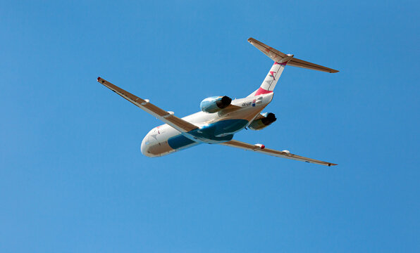 Austrian Airlines Fokker F100