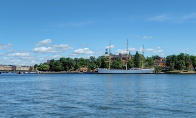 Fototapeta premium navigation dans le port de Stockholm en Suède