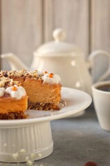 Pumpkin vegan cheesecake without sugar