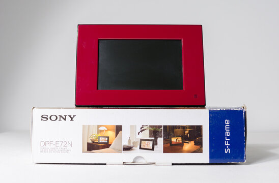 London, uk, 02.02.2022 A Sony DPF E72N S Frame digital photo frame for slide shows of personal photos and photographs. Vintage retro Sony technology.