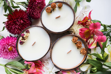 original candle in coconut from natural soy wax with a wooden wick