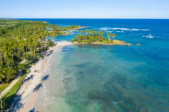 Playa Arroyo Salado, Cabrera Maria Trinidad Sanchez.