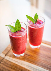 Smoothie de fresa y arándano