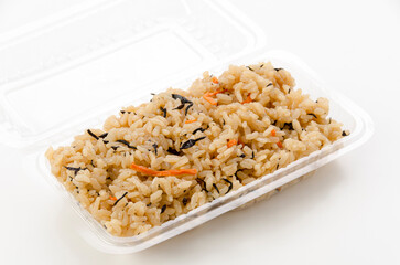 クファジューシー （沖縄風炊き込みご飯）