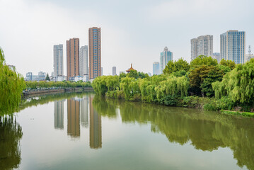 Fototapeta na wymiar Yingbin Park, Yancheng City, Jiangsu Province, China