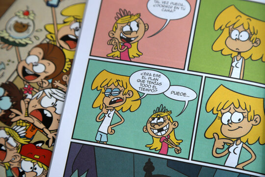 Comic book from the television series The Loud House. Lincoln and his ten sisters: Leni, Lori, Luna, Luan, Lynn, Lucy, Lana, Lola, Lisa, and Lily. Nickelodeon series. A family madness.