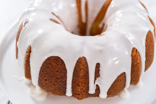 Lemon Bundt Cake