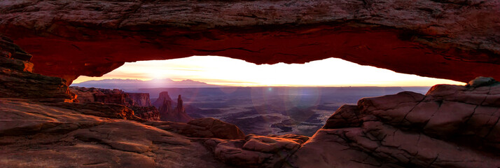 Panorama Mesa Arch sunrise Canyonlands National Park Utah