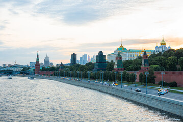 Obraz premium View of the Moscow Kremlin on the bank of the Moscow river. Cityscape of Moscow. Summer 2022