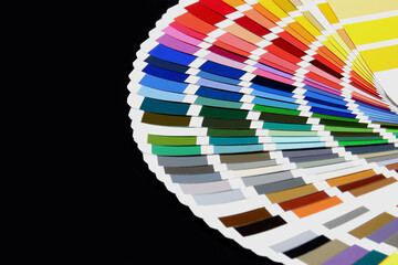 Color catalogue for paints and powder coatings