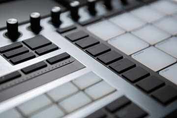 Drum machine for electronic music production. Compose new musical tracks with professional beat...