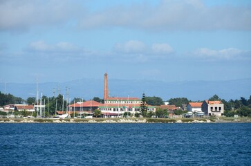 Fototapeta premium Vistas de la ría de Aveiro desde Costa Nova, en la costa oeste de Portugal.