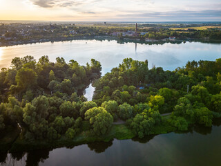 Kąpielisko Bolko w Opolu i rzeka Odra widok z lotu ptaka - obrazy, fototapety, plakaty